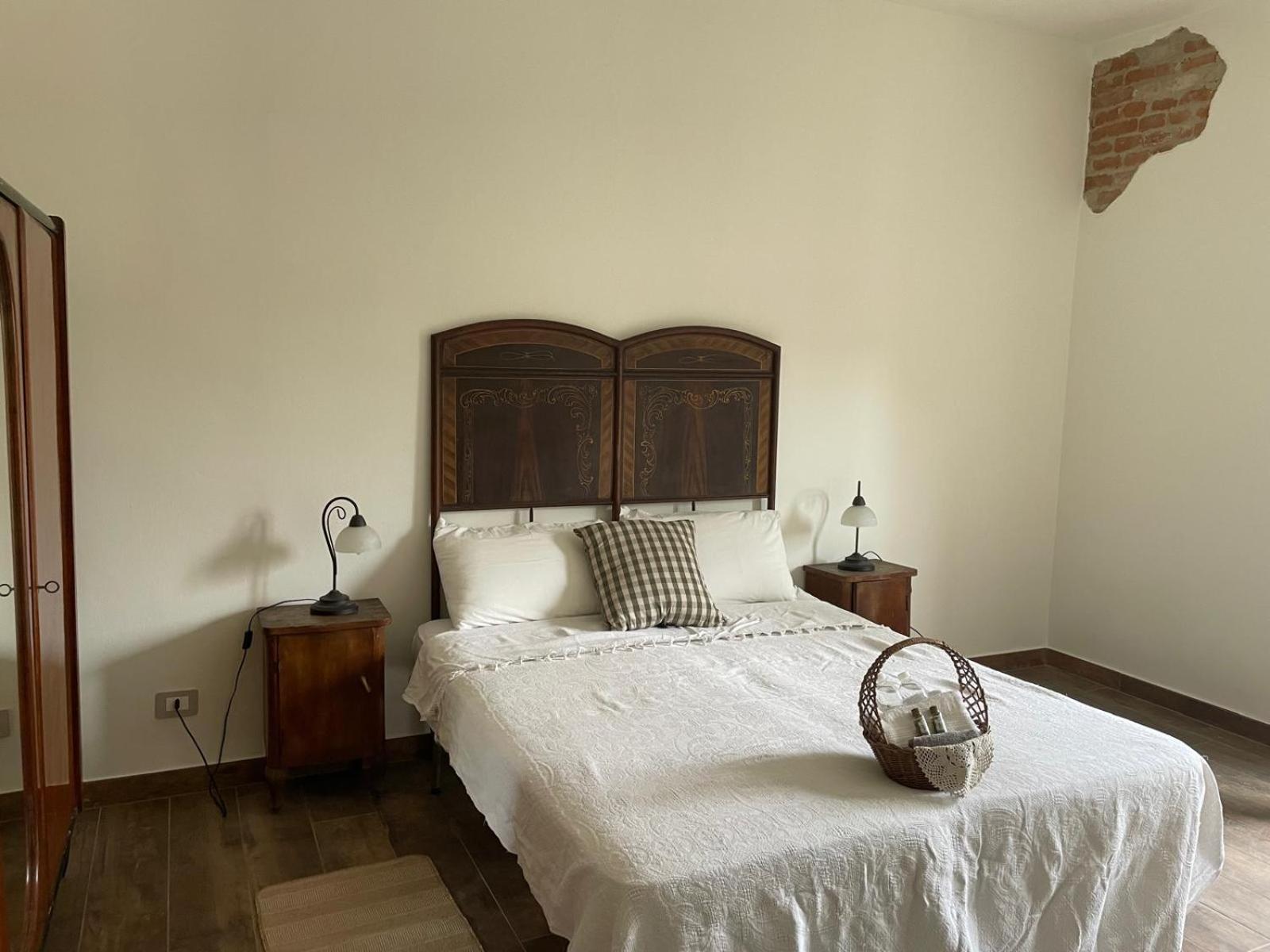 Tenuta Nissole Rocchetta Tanaro Екстер'єр фото