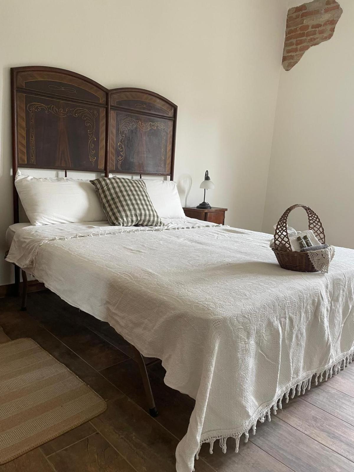 Tenuta Nissole Rocchetta Tanaro Екстер'єр фото